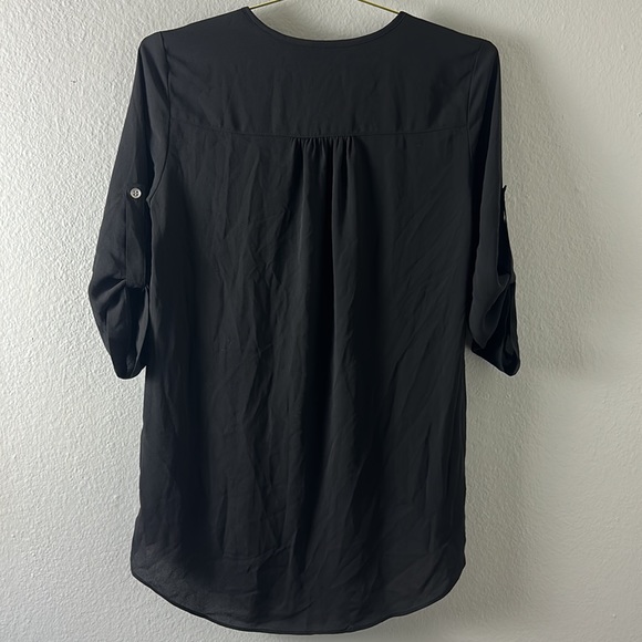 Karen Kane Asymmetrical Crepe Top - Picture 5 of 7